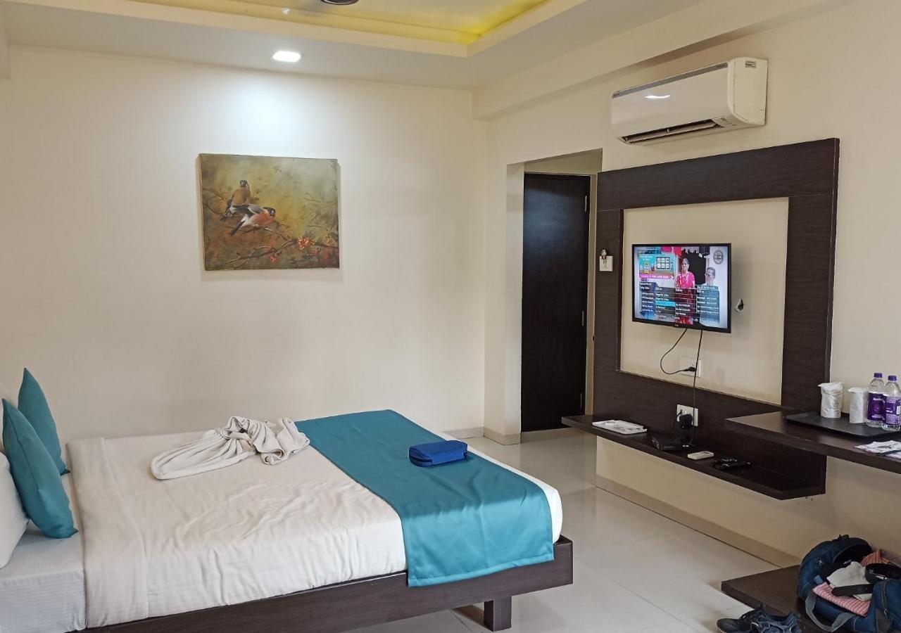The Hotel Relax Kankavli Kankavali Exterior photo